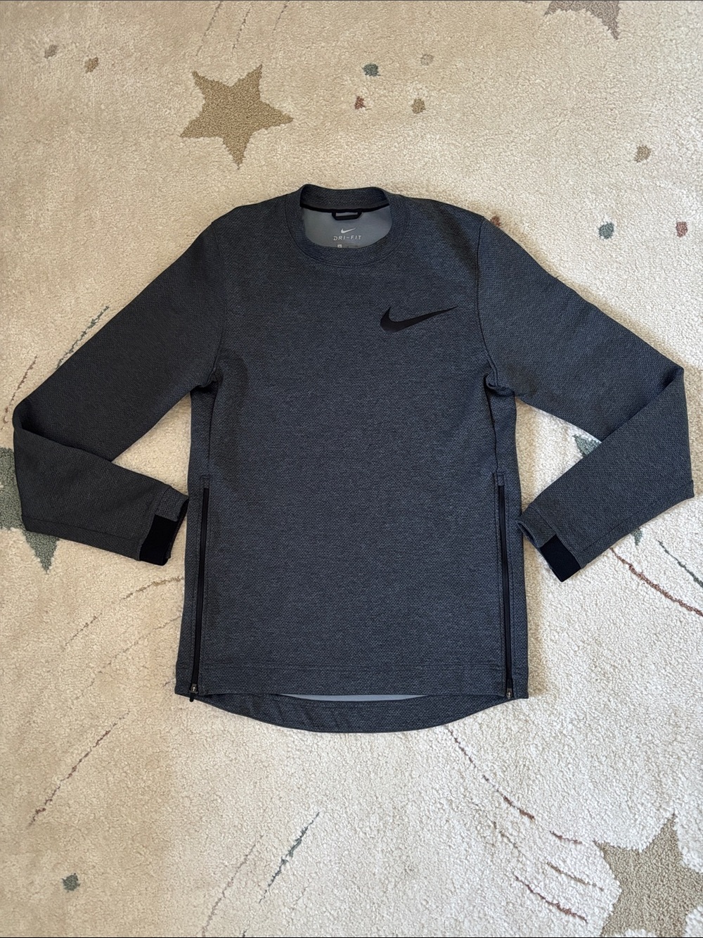 Nike Basketball Therma Flex Long Sleeve